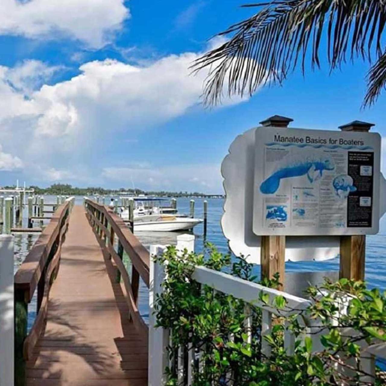 Tortuga Inn Beach Resort Unit #229 Bradenton Beach Exterior photo